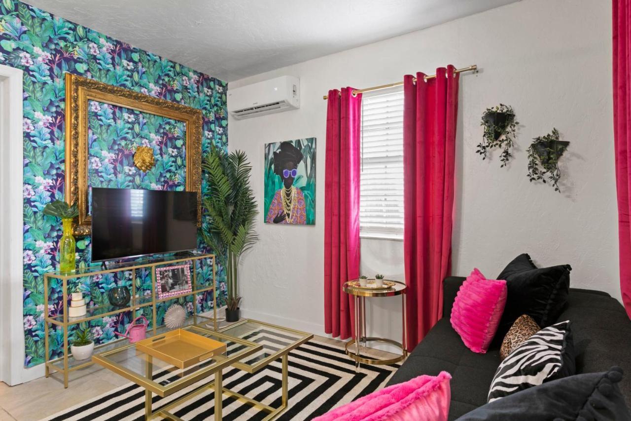 Bayside Safari 1Bed 1 Bath Apartment Tampa Exteriör bild